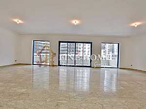 صورة الاعلان: للايجار شقة دوبلكس فاخر 3غرف نوم مع غرفة خادمة في الخالدية - في  الإمارات